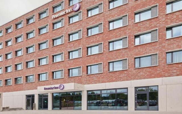 Premier Inn Karlsruhe City Am Wasserturm Hotel