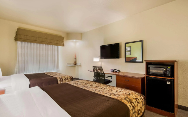 SureStay Plus Hotel by Best Western San Antonio SeaWorld