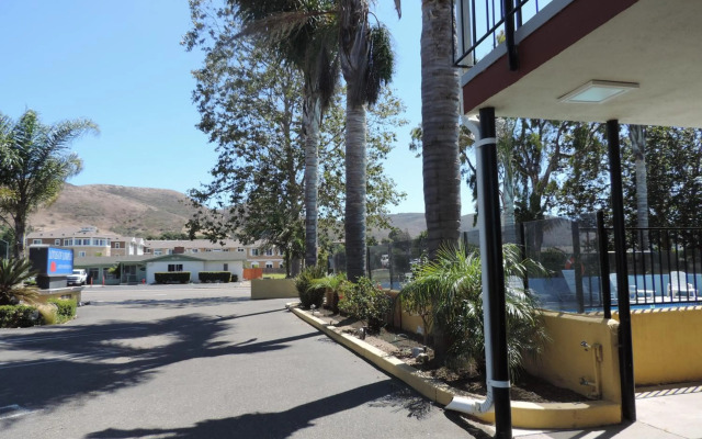 Lotus of Lompoc - A Great Hospitality Inn