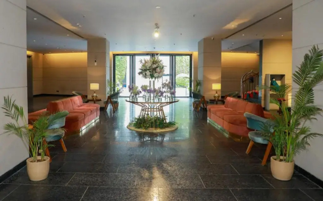 Park Boulevard Hotel