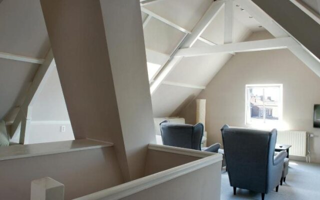 Hotel-Restaurant Thuis!