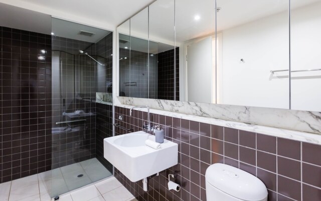 EVAN, 1BDR Southbank Apartment