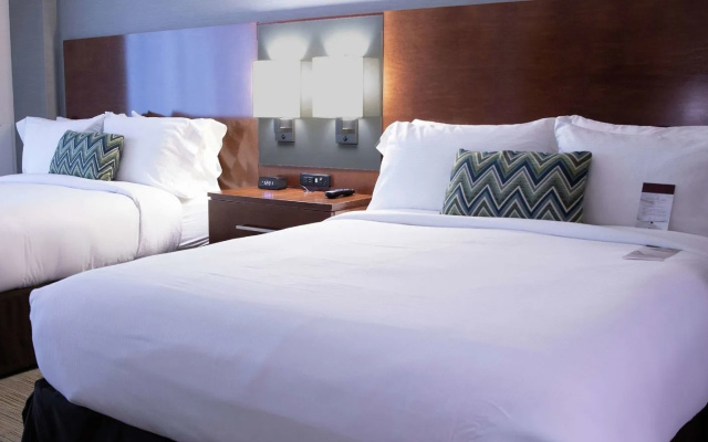 DoubleTree by Hilton Omaha Southwest