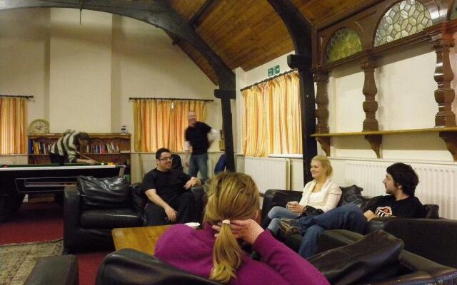 Kinlay House Hostel