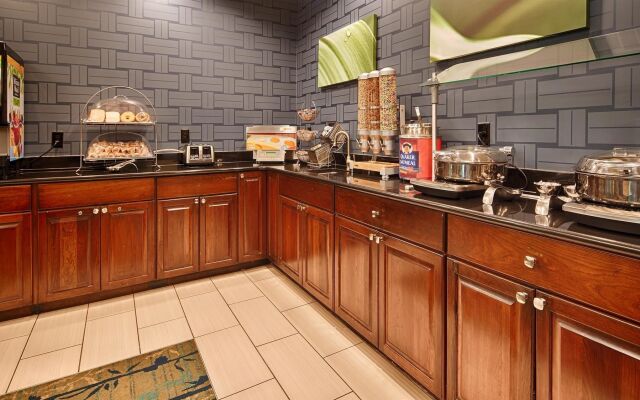 Best Western Raleigh North-Downtown