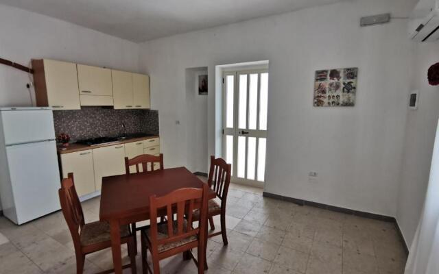 Casa Vacanze La Cantinetta Via Montesanto