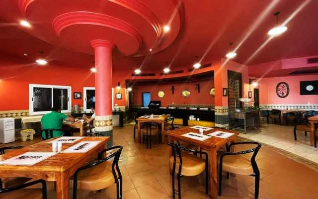 Naama Inn