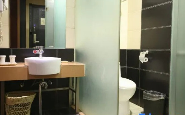 Lan Huahua Hotel (Yinchuan Beijing Road)