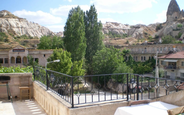 Nature Park Cave Hotel
