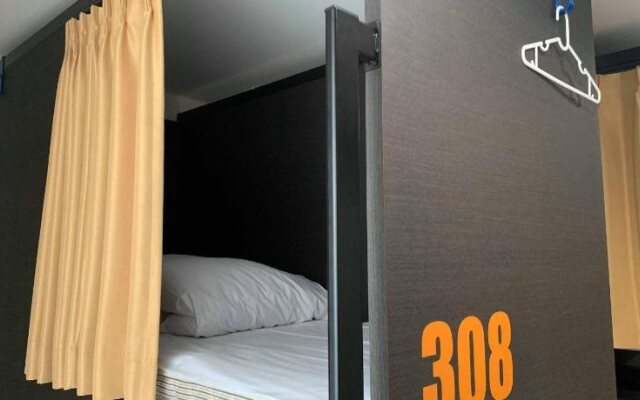 URBAN HOSTEL KANDA JIMBOCHO TOKYO- Caters to Women