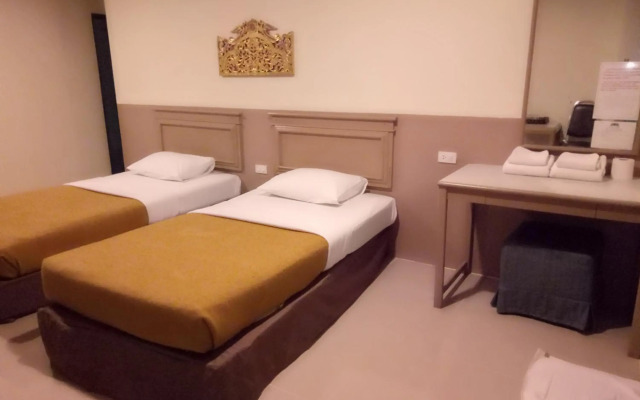 Tongpoon Hotel