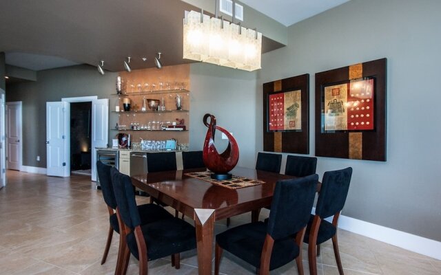 Crcph02 3 Bedroom Condo