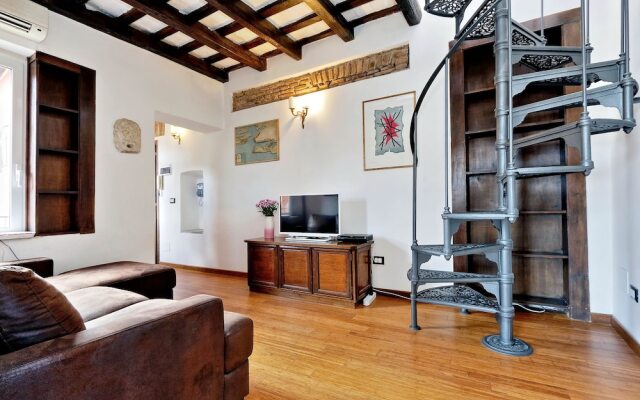 Garibaldi 2 - WR Apartments