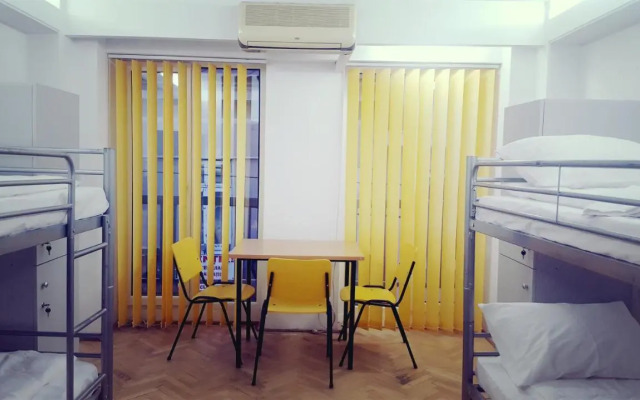 Sleep Inn Hostel