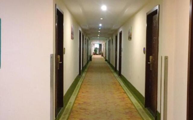 GreenTree Inn JiangSu Changzhou Changhe Express Hotel