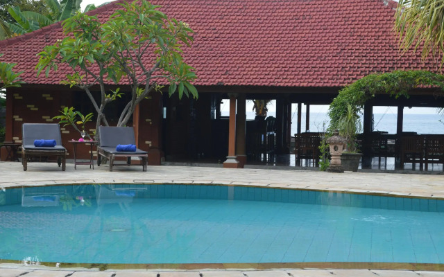 Bagus Beach Resort Lovina