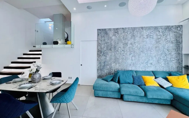 YourHome - AC Luxury House
