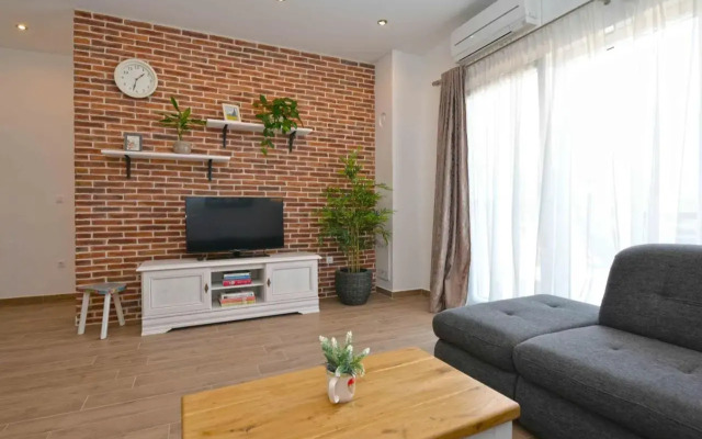 Apartments Maja
