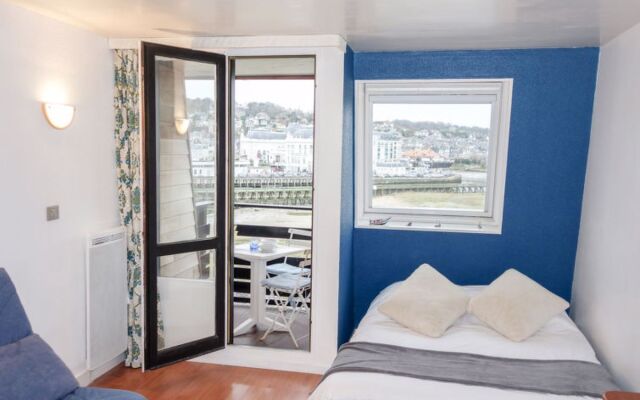 Les Marinas 16503