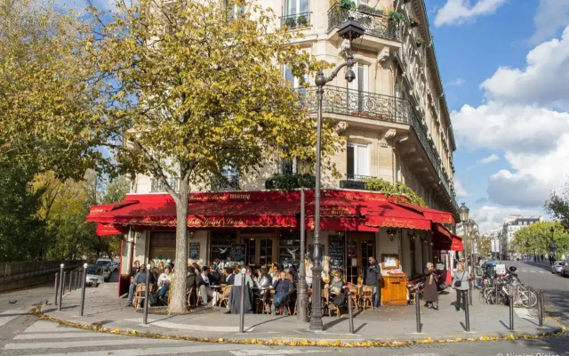Wonderful Bright Studio - Ile Saint Louis