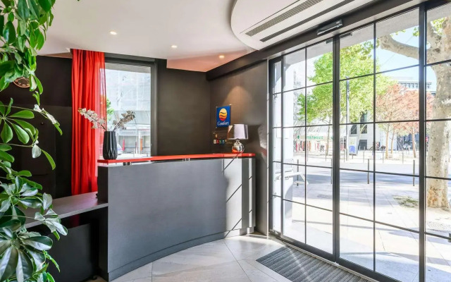 Hotel Sixteen Paris Montrouge