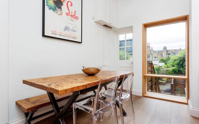 Newington Green Retreat