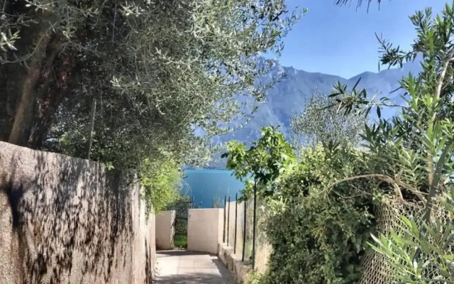 Rossella Lake View in Sal