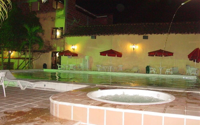 Hostal Restaurante Guaracu