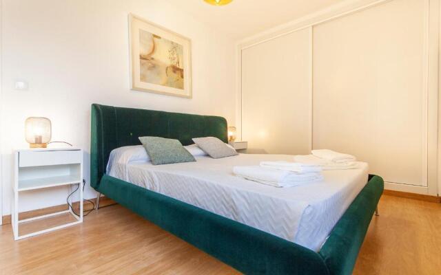 B57 - Marachique 2 Bed Flat