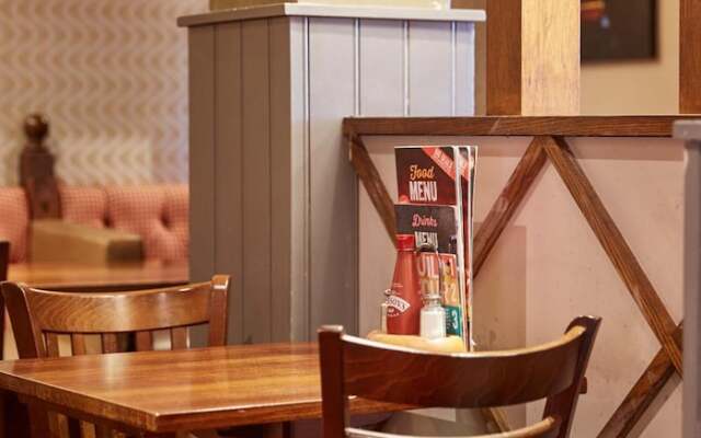 The Wee Waif Reading by Greene King Inns