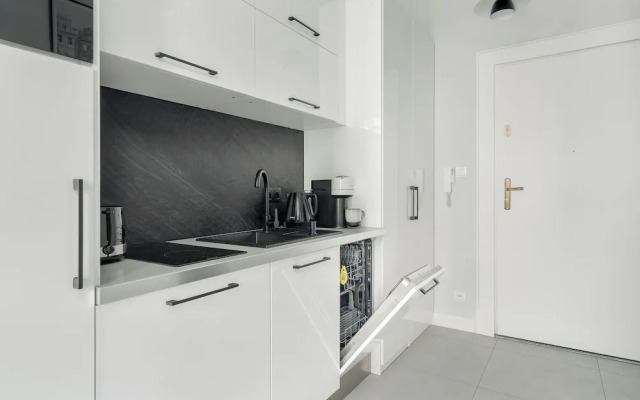 Kwiatowa Modern Studio Poznań by Renters
