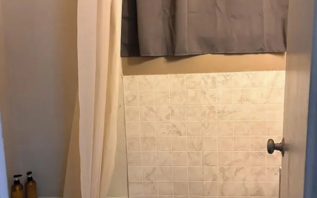 Lakefront Hideaway Resort