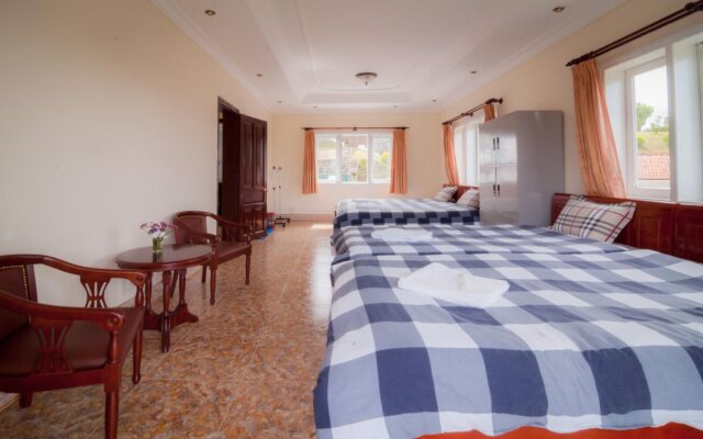 Robin Hill Guesthouse