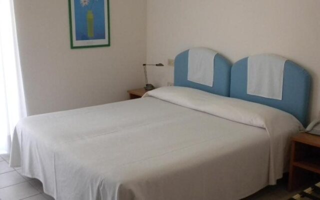 Hotel La Roccia
