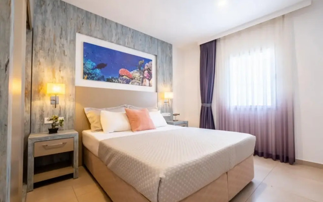 Seafront Flat With Breathtaking Sea View in Bodrum