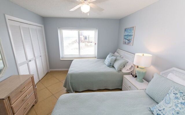 Summerchase 1008 - 3 Br condo by RedAwning