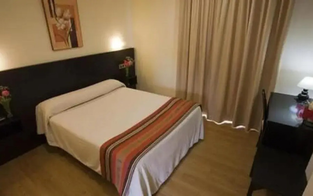 Hotel Amenal
