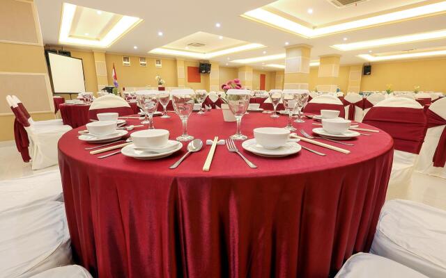 Puri Indah Hotel