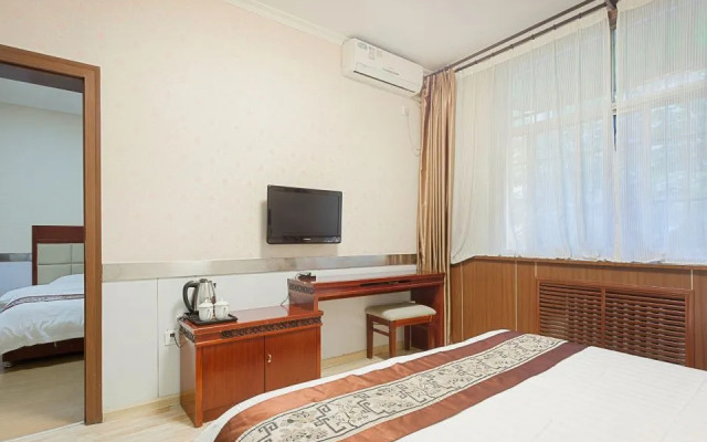XinYuHaoHotel（formerlyOrientalPearlHotel）