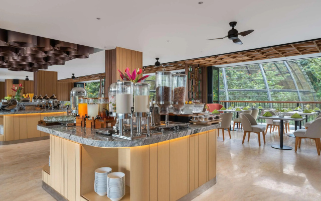 Mercure Cibadak Sukabumi Resort