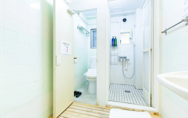 Guest House Shinagawa - Shuku - Hostel