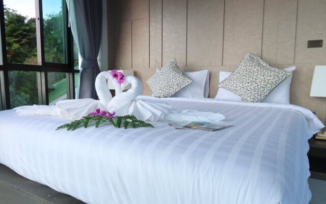 Rossarin Sea View Patong