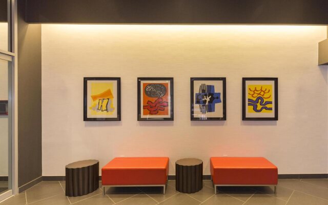 Edge Hotel