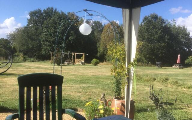 Le Jardin de Rose 24 FEUILLEBERT Romagne 86700