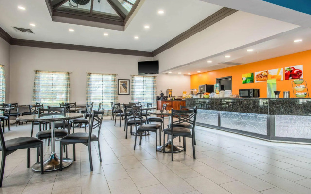 The Marco Hotel Lake Charles