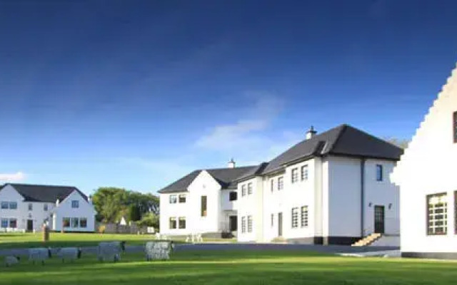 Achnagairn Castle