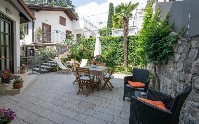 Studio apartman Tasha