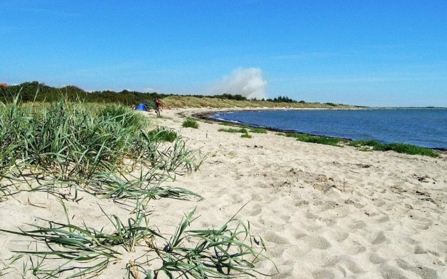 6 Person Holiday Home in Dannemare