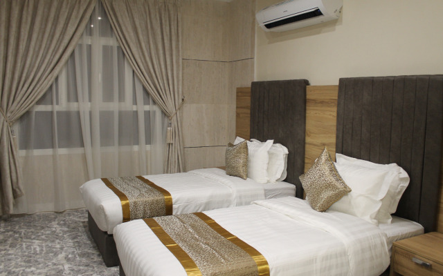 Lavent Park Hotel Suites