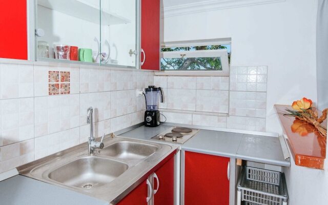 Cozy Holiday Home in Zadar with Swimming Pool